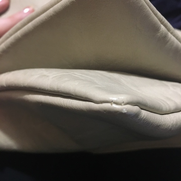 Cream SQ Crossbody Bag Fold-Over Style iPad Size! - Picture 9 of 10